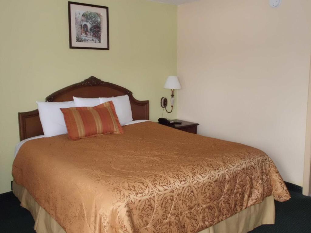 America'S Best Inn & Suites-ليكلاند المظهر الخارجي الصورة
