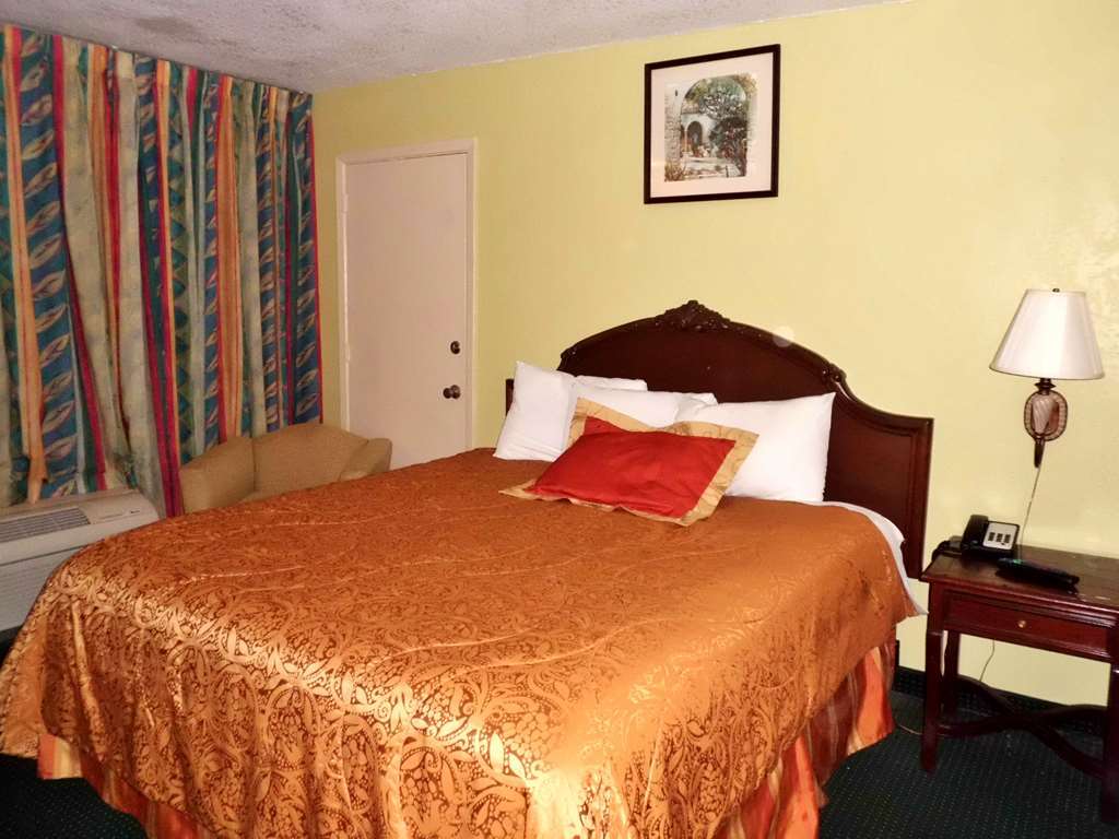 America'S Best Inn & Suites-ليكلاند الغرفة الصورة