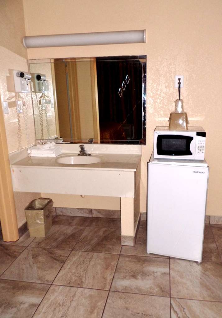 America'S Best Inn & Suites-ليكلاند الغرفة الصورة