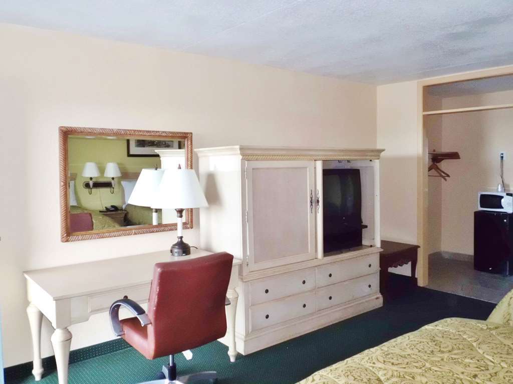 America'S Best Inn & Suites-ليكلاند الغرفة الصورة